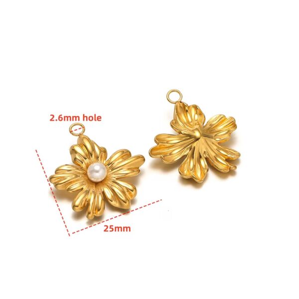 Flower pearl charm stainless Steel 18k gold plated