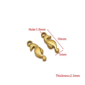 Mini sea-horse charm