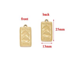 Dainty retro charm