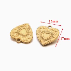 Dainty sacred  heart charm