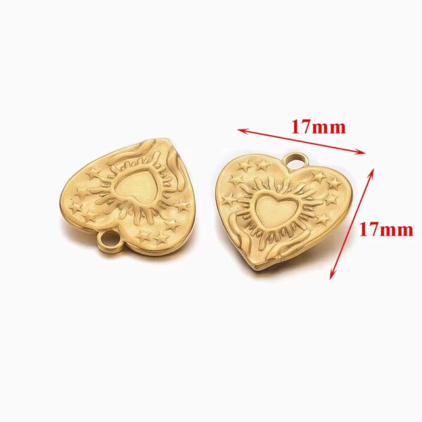 Dainty sacred  heart charm