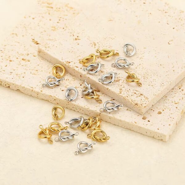 Gold mini Knot charm