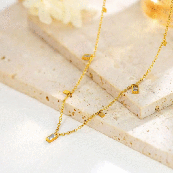 Tassel white diamond necklace Rectangle - Image 2