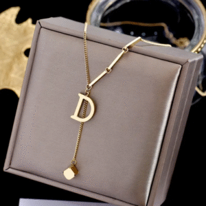 D alphabet necklace