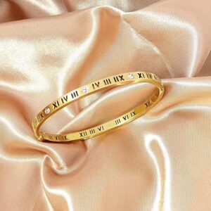 Roman cuff bracelet
