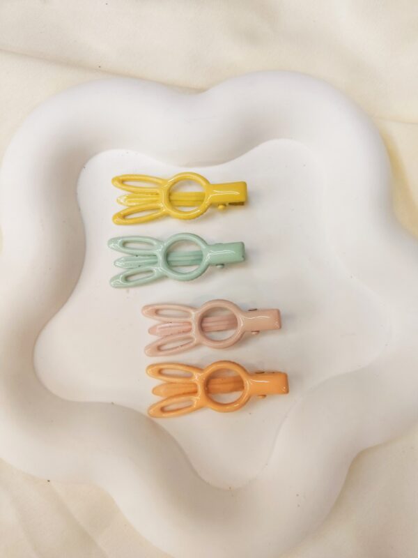 Bunny Multicolor Aligator clips